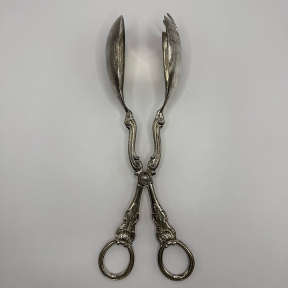 Sheffield EPNS Salad Serving Tongs Silver Plated England Ornate Pattern - Picture 1 of 7